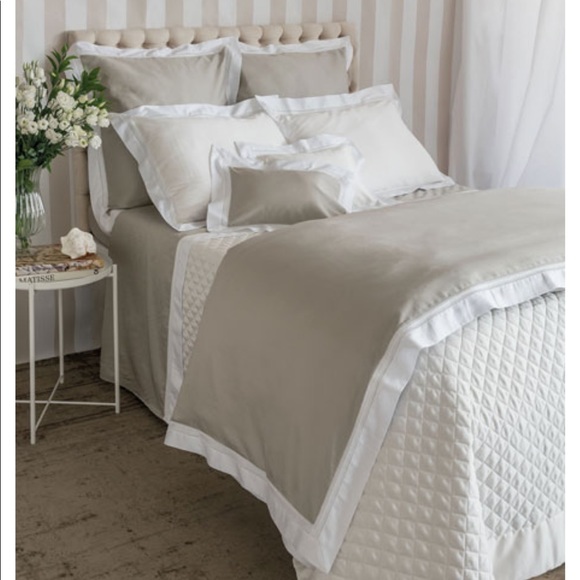 Bovi Devere Standard Pillow Case Sham - Picture 14 of 14